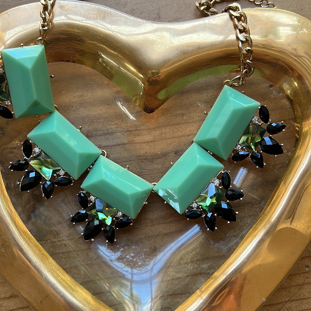 Pretty necklace